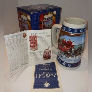 NWT Budweiser - Collectible 1995 Holiday Stein